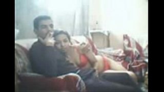 Indian Hot Desi sex mms of Horny Mumbai couple – Wowmoyback