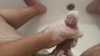 Masturbation Orgasm at Bathroom (Istanbul Turkey) Rocketify